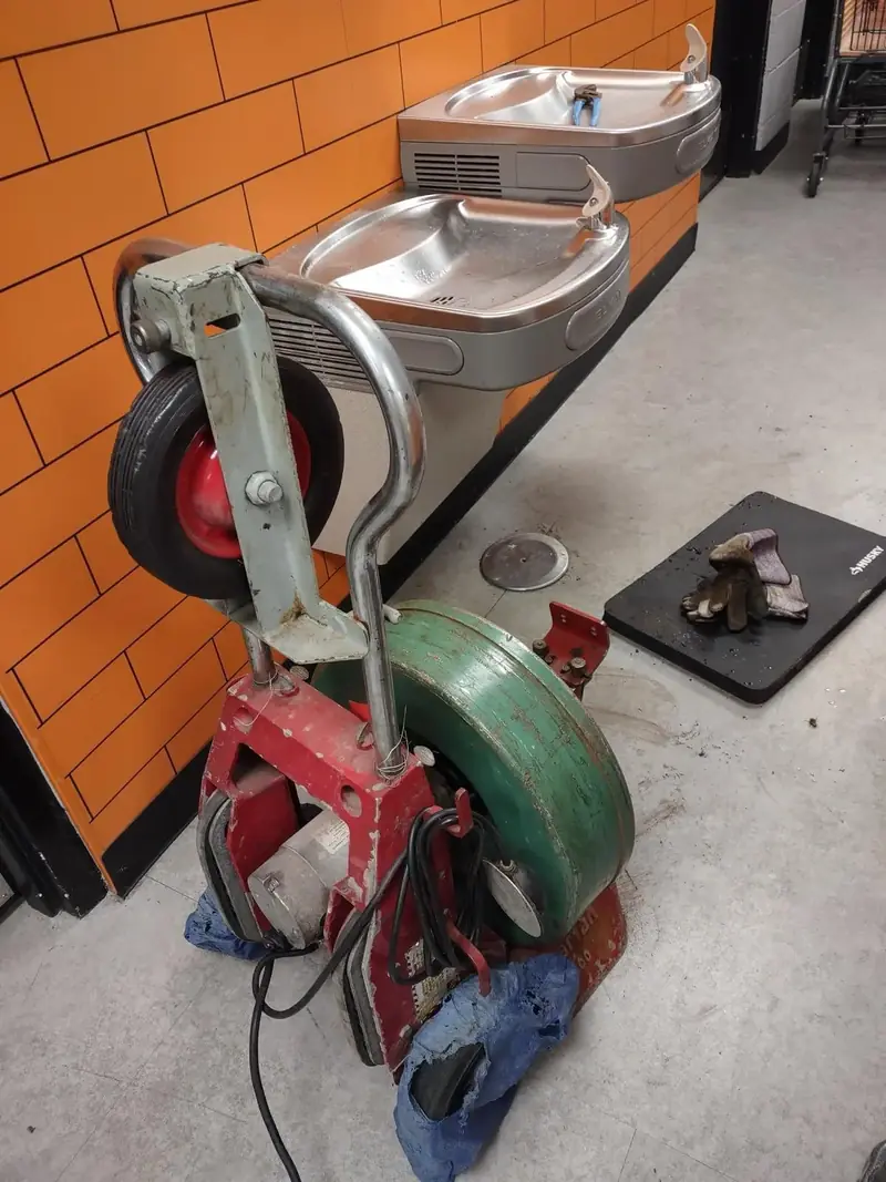 Hydrostatic Water Leak Detection